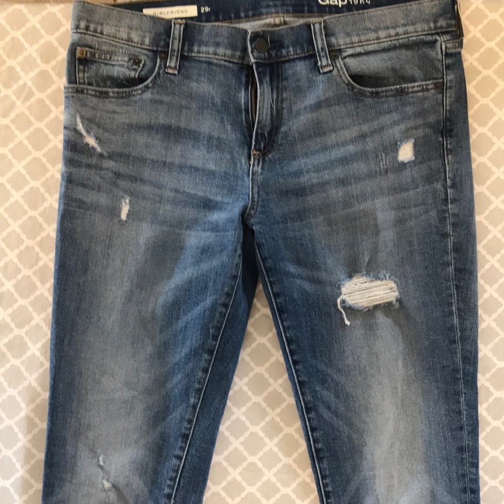 GAP 1969 Girlfriend Distressed Jeans Size 29r